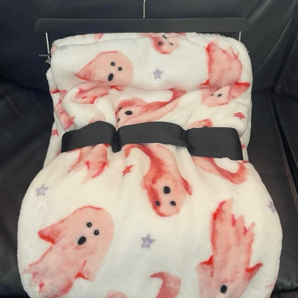 Deco Summerween/Halloween Pink Ghosts Plush Throw